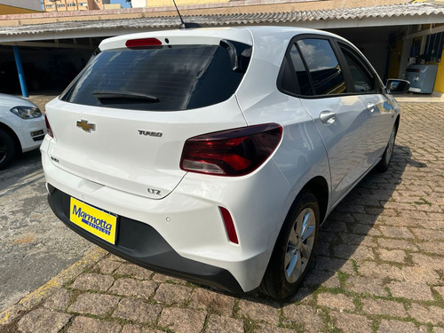 Chevrolet Onix Hatch 1.0 4P FLEX LTZ TURBO