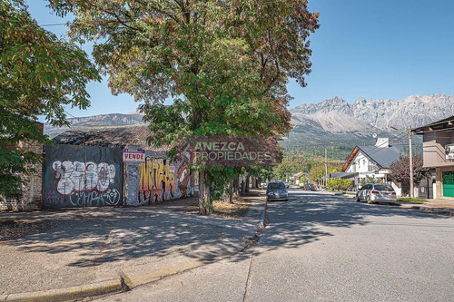 Imagen 2 de 16 de Se Vende - Terreno Comercial - En Esquina - El Bolsón Centro