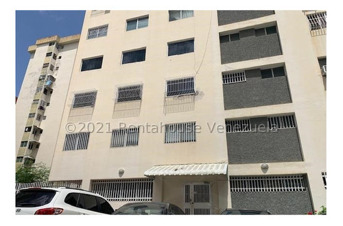 Apartamento En Venta Montalban Ii Es23-2172