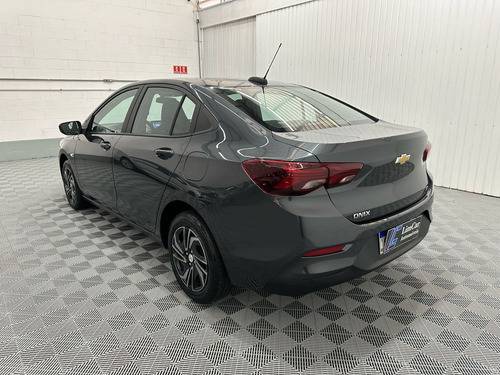 Chevrolet Onix plus 1.0 Lt 4p