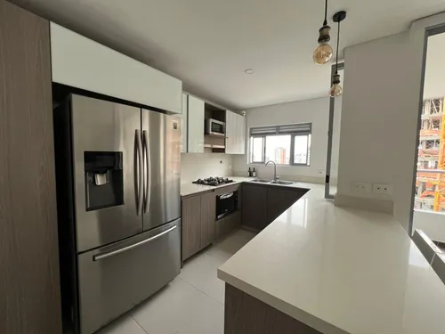 Apartamento En Venta En Loma Los Mesa. Cod V11184