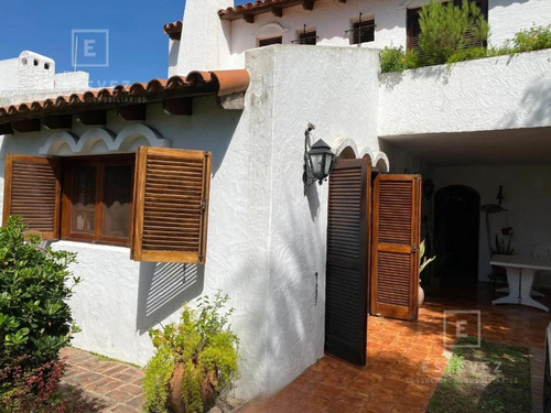 Apto Credito - Casa En Venta Barrio Cerrado, Escobar
