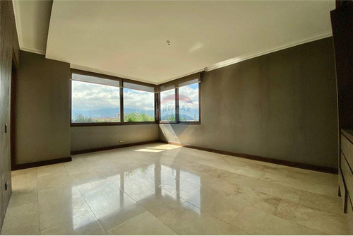 Exclusivo Depto. Triplex Vista Panorámica, Málaga