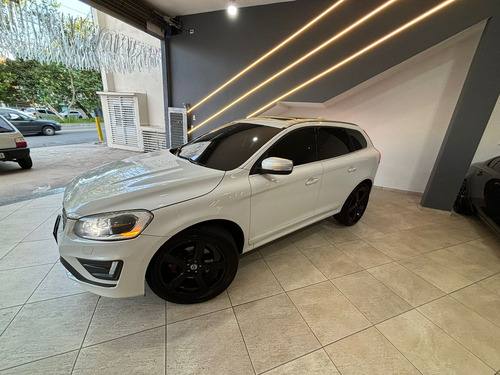 Volvo XC60 2.0 T5 R-design 5p