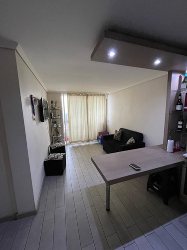 Departamento En Excelente Estado, Buena Ubicación