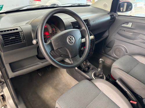 Volkswagen Fox 1.6 Vht Route Total Flex 5p