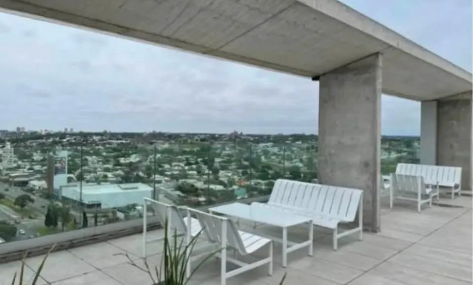 Apartamento En Malvin | Un Dormitorio, Frente Al Plaza Italia · Foto 4