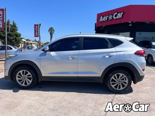 Hyundai Tucson Gl 2.0 2016 Impecable! Aerocar