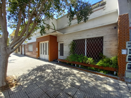 Venta Galpon Deposito Casa 5 Ambientes Mataderos