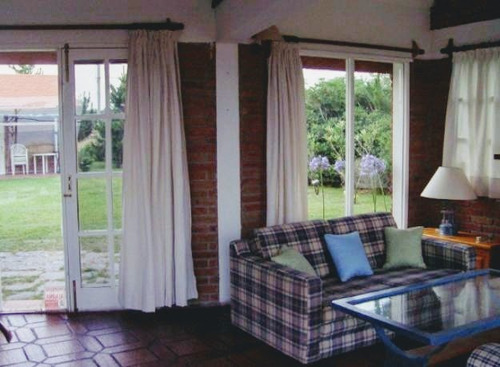 Casa En Alquiler Por Temporada De 3 Dormitorios En Tio Tom