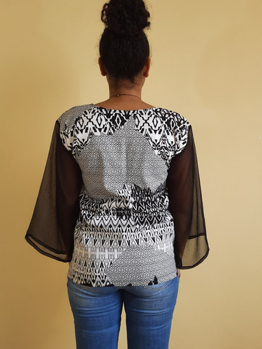 Imagem 5 de 5 de Blusa Feminina Tecido Dina