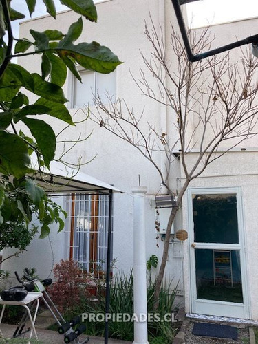 Casa En Venta En Ñuñoa