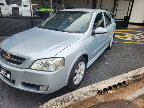 Chevrolet Astra 2.0 Advantage Flex Power 5p