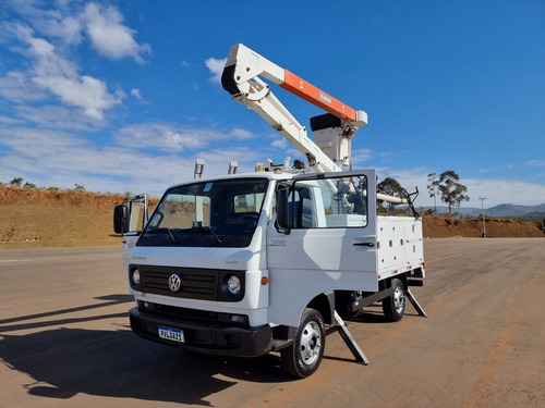 Imagem 2 de 15 de Volkswagem 5-150 Ano 2015 Linha Viva (cnh -b ) Cesto Aéreo