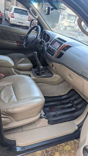 Imagen 11 de 11 de Toyota Sw4 2009 3.0 I Srv C/cuero 4x4 (2009)