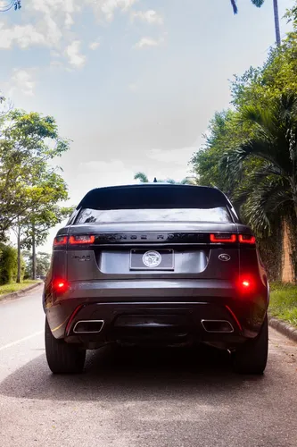 Land Rover Range Rover Velar 3.0 R-dynamic HSE