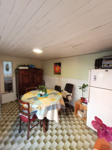 Casa De 3 Ambientes!! Excelente Estado!!
