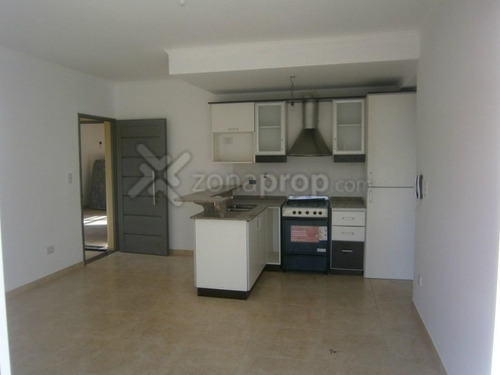 Imagen 2 de 8 de Departamento En Venta En Ramos Mejia