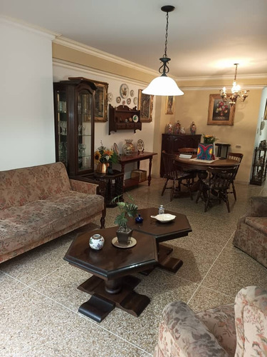 Vendo Apartamento En Montalbán Ii