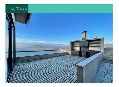 Casa Nueva Con Especatcular Vista En Mirador Punta Pite