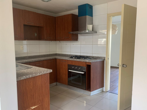 Casa Barrio Altos Del Parque Sur 3d+3b Cod. 40826