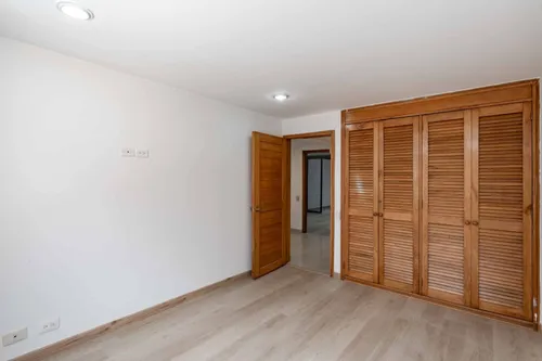 Apartamento En Venta En Chicó Norte. Cod V23468