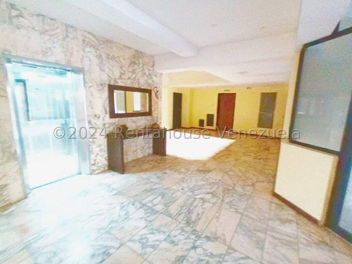 Marcos Gonzalez Alquila Bello Apartamento Zona Este Barquisimeto - Lara. #25-5104
