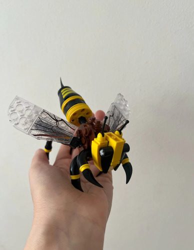 Set Bloques De Construccion Insectos Mantis Avispa Mosca Más
