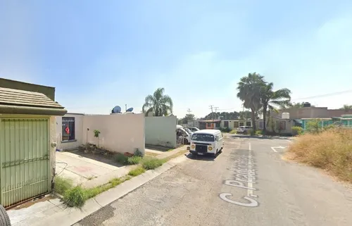 Casa En Remate Bancario En Pradera Del Oasis , Tesistán, Jalisco. Eo