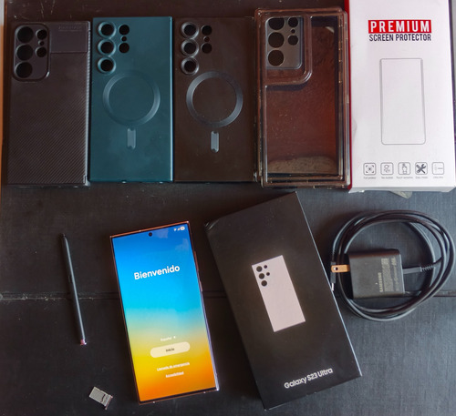 Samsung Galaxy S23 Ultra Lavander (Usado)
