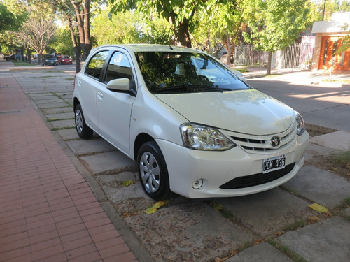 Toyota Etios Xs 1.5 M/t