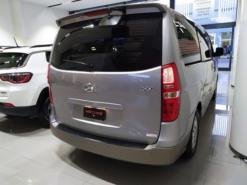 Imagen 2 de 13 de Hyundai H1 Diesel Premiun