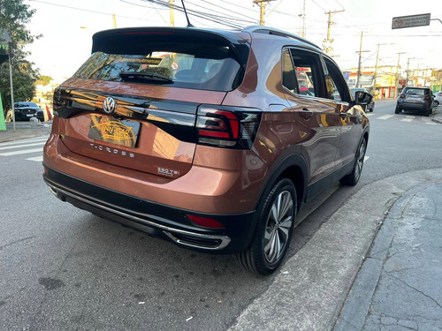 Volkswagen T-Cross 1.4 250 TSI TOTAL FLEX HIGHLINE AUTOMÁTICO