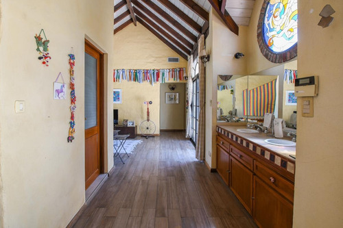 Imagen 15 de 30 de Casa De 4 Dormitorios En Venta Con Pileta Y Quincho San Eduardo Aldea Fisherton