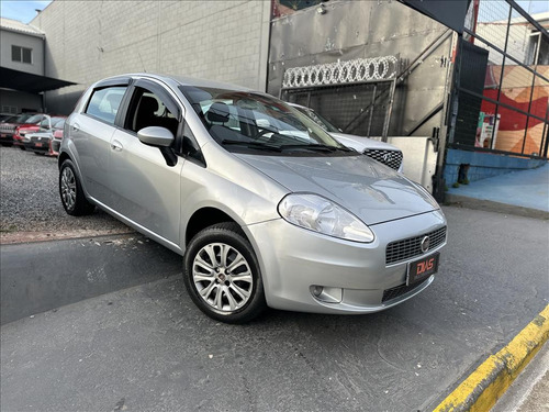 Fiat Punto 1.8 HLX 8V FLEX 4P MANUAL