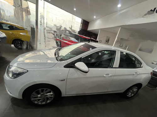 Chevrolet Aveo 1.5 Lt Hatch Mt