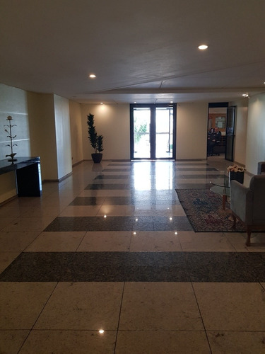 Imagem 4 de 23 de Lindo Apartamento, 3 Quartos Uma Suíte, No Cristo Rei .