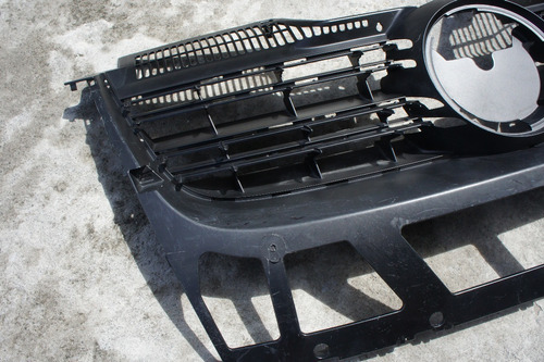 Parrilla Para Volkswagen Bora 2005 2006 2007 2008 2009, 2010