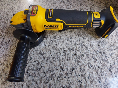 Esmeriladora Angular Inalámbrica Dewalt Flexvolt Dcg416b 