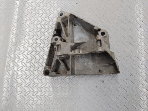 Soporte De Compresor De Motor Bmw 325i 2002 (Usado)