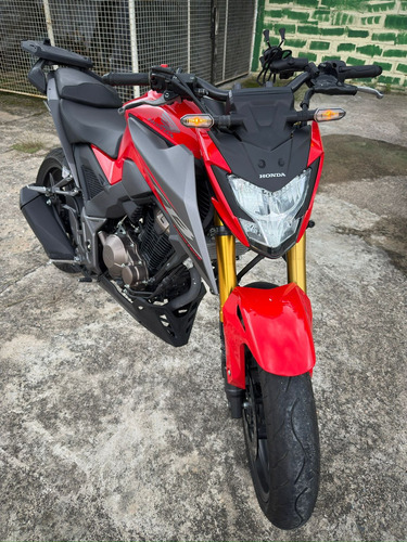 Honda Cb 300f. Nueva, Sin Detalles.