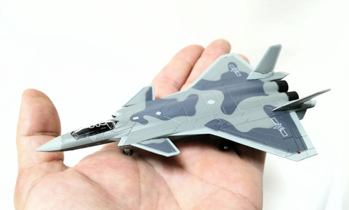 Miniatura Diecast 1/144, Chengdu J20, China