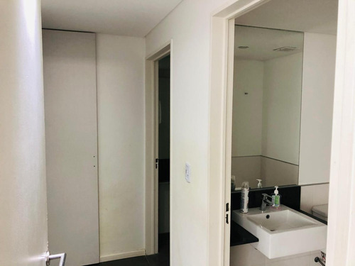 Imagen 12 de 24 de Venta Con Renta Oficina Libertador Y Juramento 150m2 Cochera Aire Vrv Central