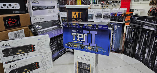 Preamp P/microfone Valvulado 2 Canais Processador Art Tps Ii 110v - 220v