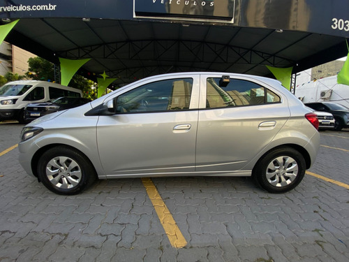 Chevrolet Onix HATCH LT 1.0 8V FlexPower 5p Mec.