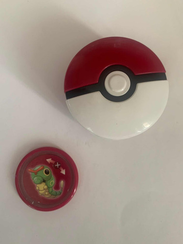 Pokemon Pokebola Y Disco De Pokemon Caterpie (Usado)