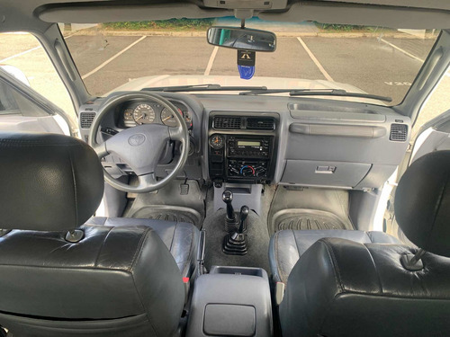 Imagen 12 de 14 de Toyota Prado Meru