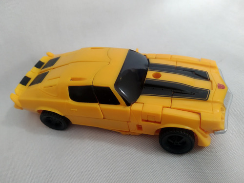 Imagen 3 de 4 de Bumblebee Transformers Hasbro