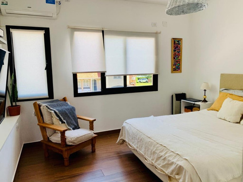 Duplex Venta 2 Dormitorios 2 Baños 2 Cocheras Jardín 88 Mts 2 - Lote150 Mts 2 - Manuel B Gonnet