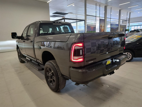 RAM Ram 2500 6.7 Laramie Night Edition Cab. Dupla 4x4 Aut. 4p